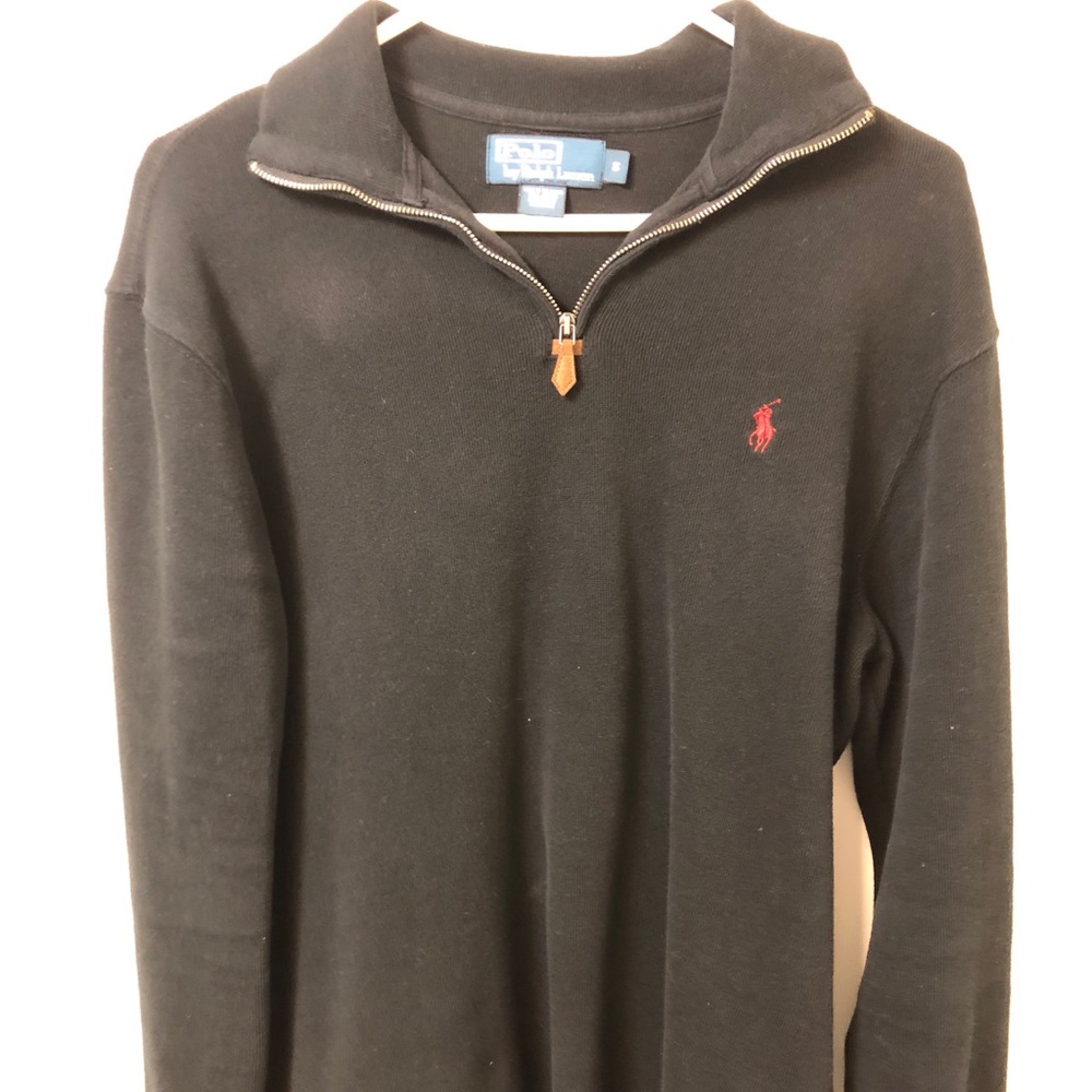 Polo pull over sweater